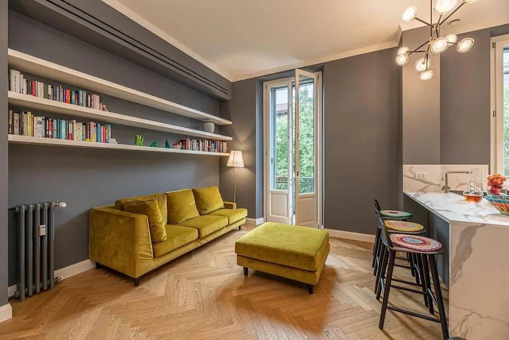 Lo Stile Eclettico A Milano! Apartment 0*, Milan Italy